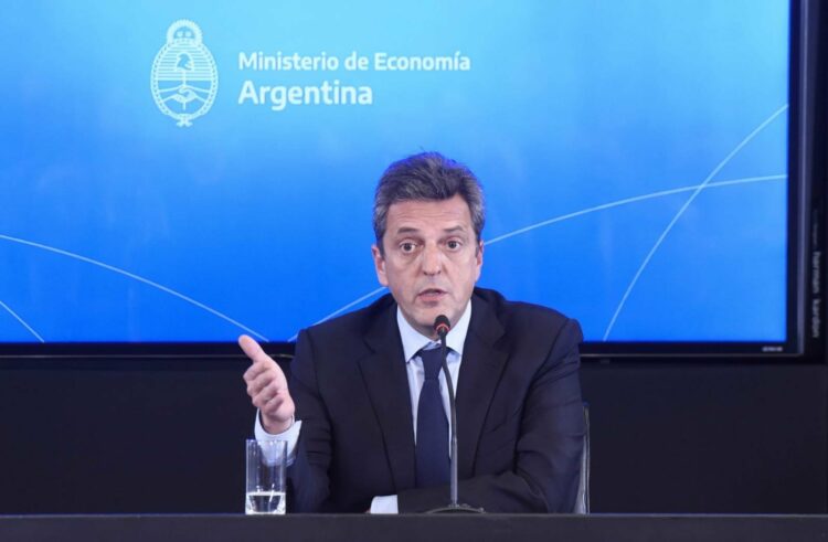 Massa: "La jubilación mínima pasará de $37.525 a $50.353"
