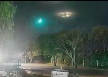 Así fue el momento en el que un bólido iluminó el cielo en Córdoba