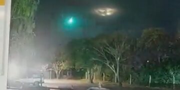 Así fue el momento en el que un bólido iluminó el cielo en Córdoba