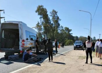 Un joven atacó a la combi de sus excompañeros del Liceo Militar y mató al conductor