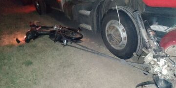 Una niña murió arrollada por un camión en la ruta 19