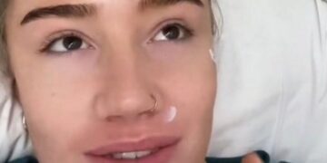 Tenía que enviarle fotos íntimas a su médico por correo electrónico, pero se equivocó de dirección