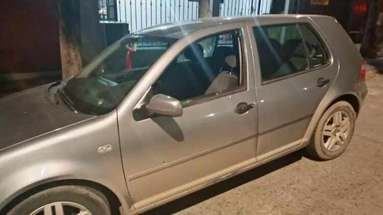Balean la casa del barra y líder de "La Fiel" de Talleres