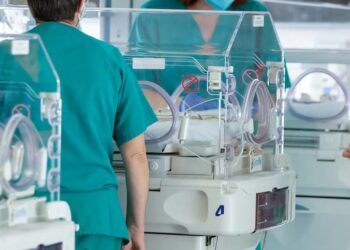 Nacieron dos bebas siamesas en la ciudad de Córdoba y su salud es estable