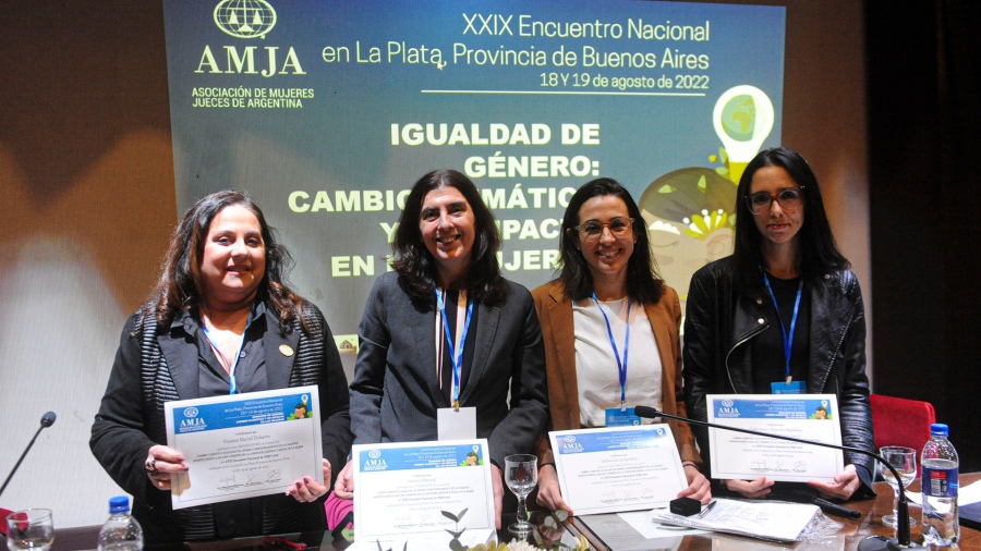 Juezas reclamaron más participación en la toma de decisiones contra el cambio climático
