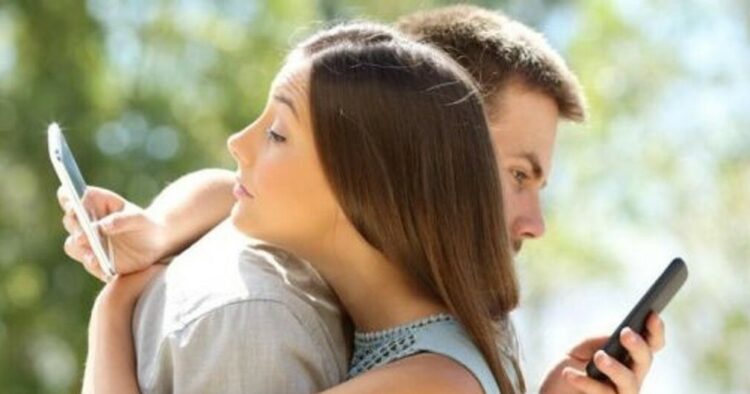 Las relaciones no monógamas ganan adeptos en Argentina