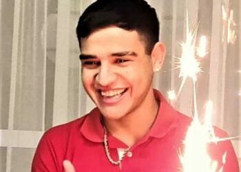 El padre de Santiago dijo que a su hijo «lo molieron a golpes»