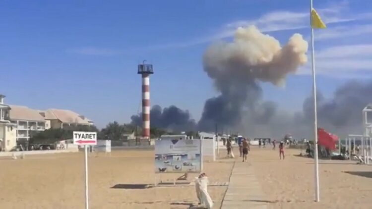 Las explosiones de la semana pasada habrían destruido una flota de cazas rusos.