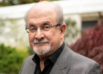 El acusado de atacar a Rushdie se declaró «no culpable» ante la corte estadounidense
