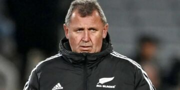 Sigue en los All Blacks