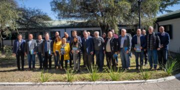 Autovía Ruta 38: intendentes y autoridades provinciales analizaron el avance de la obra