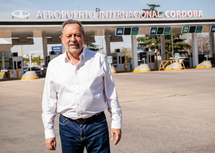 Santos: "El Previaje incentiva la suba de precios"