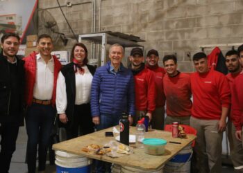 Schiaretti respaldó a Crescente, que lidera la intención de voto