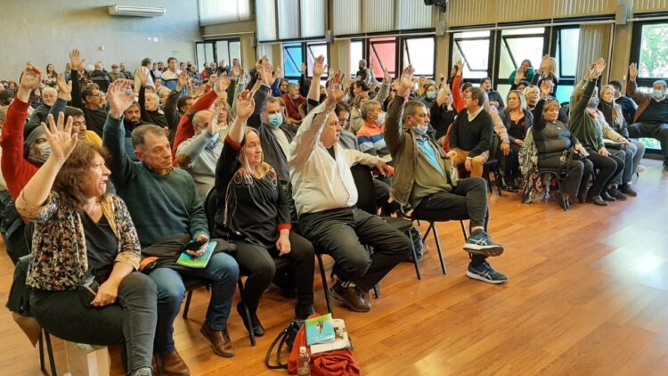 Si no reciben una nueva oferta salarial, los docentes podrían lanzar medidas de fuerza