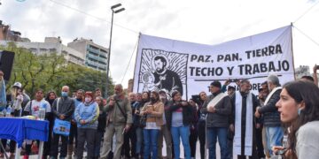 Trabajadores realizaron un festival de la economía popular