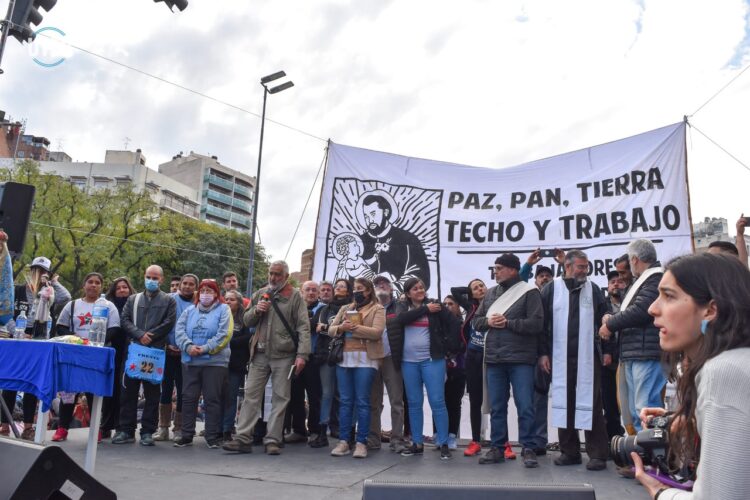 Trabajadores realizaron un festival de la economía popular