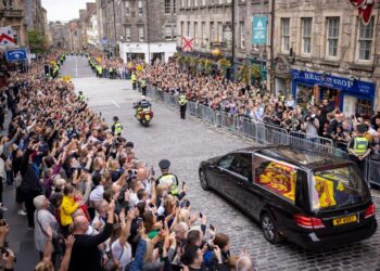 Carlos III fue proclamado nuevo rey del Reino Unido