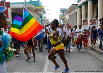Cuba legaliza el matrimonio igualitario en un referéndum histórico