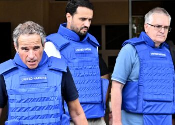 El jefe de la agencia nuclear de la ONU dijo que hay «impactos de bombardeos» en Zaporiyia