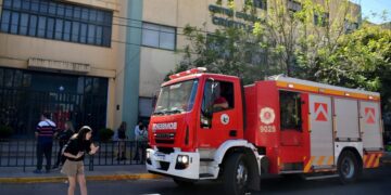 La estudiante del Cristo Rey quemada sigue en terapia intensiva