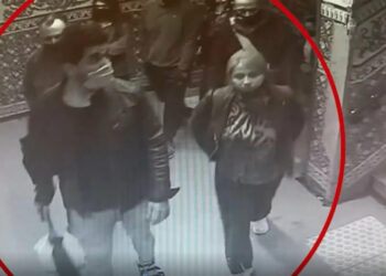 Difunden imágenes del allanamiento en el que encontraron la bolsa que llevaba Sabag Montiel