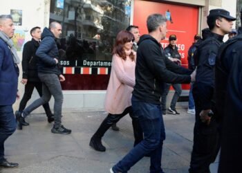 Los investigadores del atentado contra CFK sospechan que Sabag Montiel no actuó solo