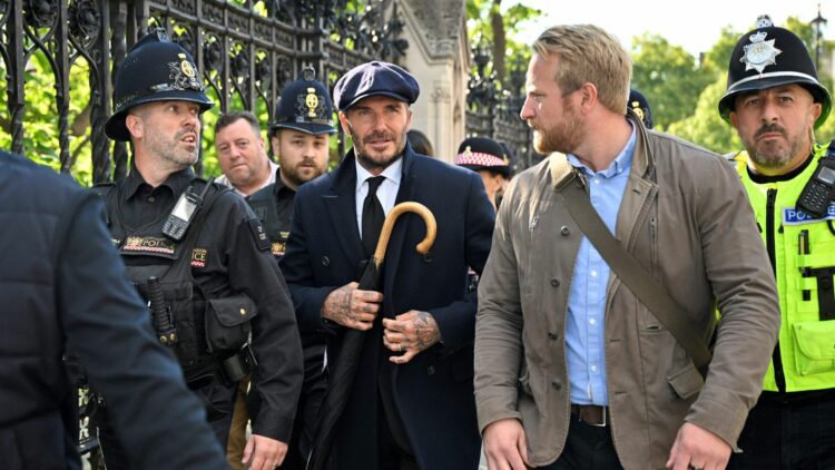 David Beckham hizo fila 12 horas para despedir a la reina Isabel II