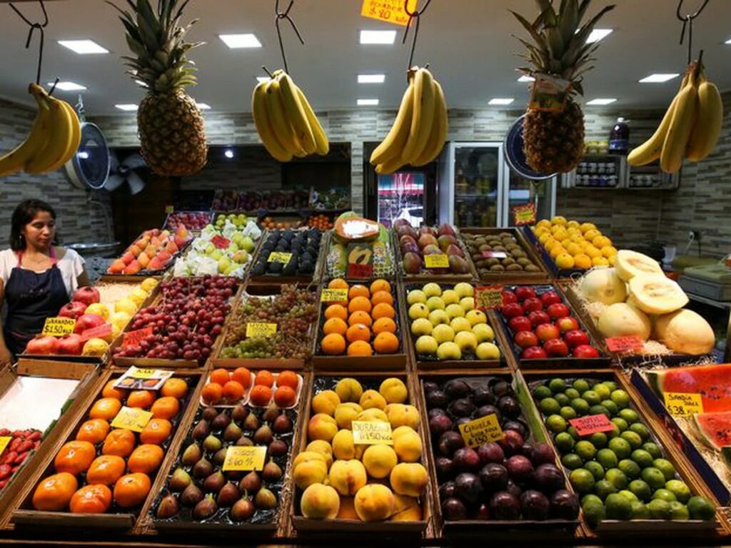 Los consumidores pagaron seis veces más de lo que cobraron los productores agropecuarios