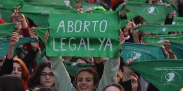 Advierten en Córdoba por la falta de cumplimiento de la ley de aborto