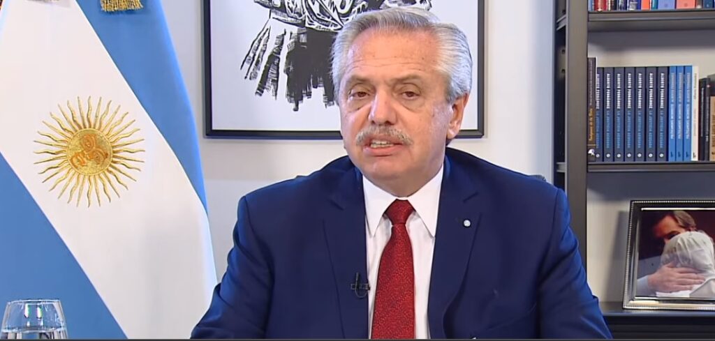 Alberto Fernández decretó feriado nacional para hoy por el ataque a la Vicepresidenta