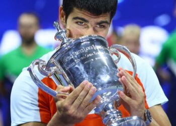 Alcaraz se estrena como número 1 del tenis más joven de la historia