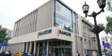 Los empleados de Bancor realizan un paro por 48 horas