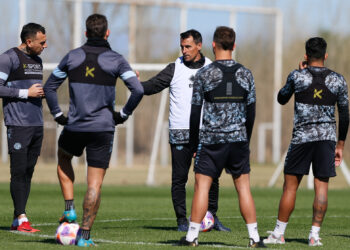 Piensa en el Dragón