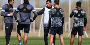 Piensa en el Dragón