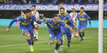 Boca se quedó con el Superclásico y se mete en lucha por el título
