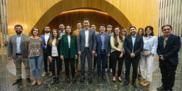 Calvo se reunió con miembros de la Mesa Córdoba Joven Productiva