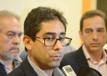 Cardozo se abstuvo de declarar en Tribunales por la causa del Neonatal