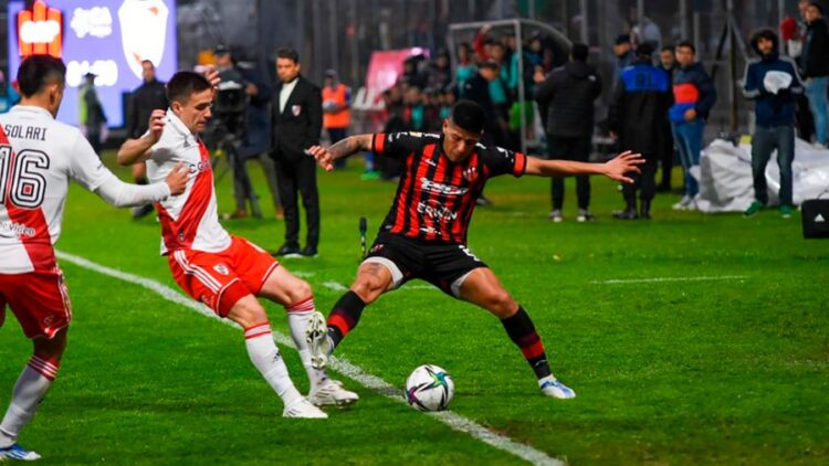 River perdió ante Patronato y quedó eliminado