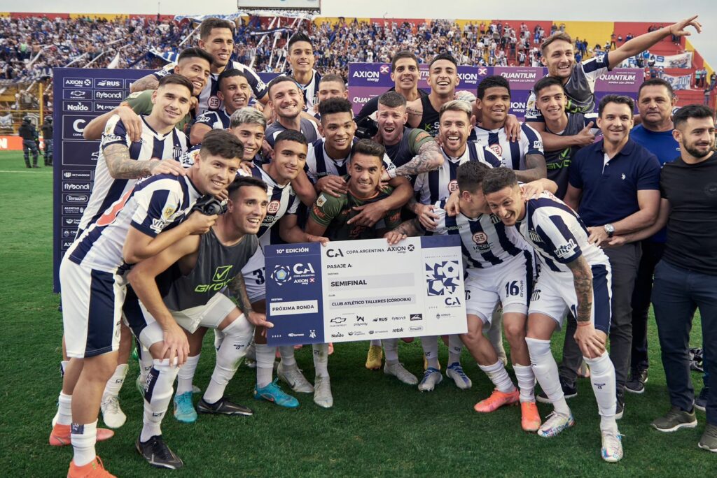 Talleres eliminó a Independiente por penales