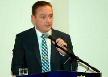 Un ex comisario cargó contra Mosquera: “Arruinó mi vida”