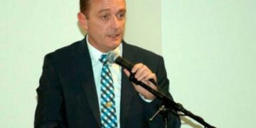 Un ex comisario cargó contra Mosquera: “Arruinó mi vida”