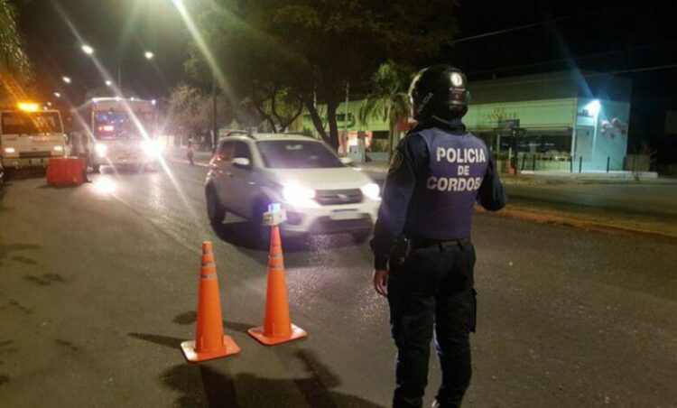 Policías falsos, persecución y tiroteo con un herido en el sur cordobés