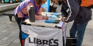 Firmas para congelar las tarifas