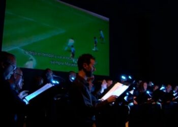 El coro municipal de la Ciudad reinterpretó el relato de Víctor Hugo del gol de Maradona