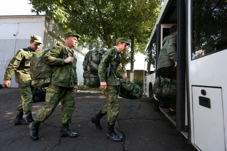 Atacan centros de reclutamiento en Rusia ante el malestar por la movilización de ciudadanos