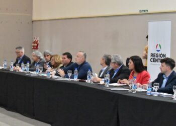 Respaldo empresario para que Córdoba se sume a la hidrovía