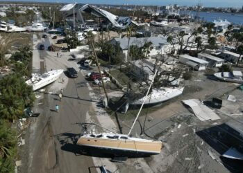 Ian deja de ser huracán y se degrada a ciclón postropical en Carolina del Sur