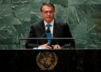 Bolsonaro hizo campaña en la ONU y arremetió contra Lula