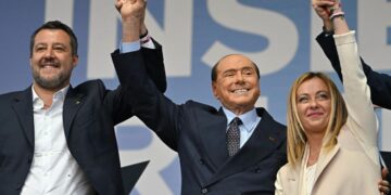 Meloni prometió “restituir la dignidad y el orgullo” a Italia, tras confirmar su triunfo