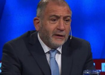 Se reúne el Frente Cívico